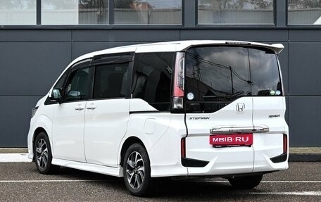 Honda Stepwgn IV рестайлинг, 2020 год, 2 439 000 рублей, 2 фотография