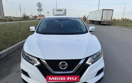Nissan Qashqai, 2021 год, 2 440 000 рублей, 2 фотография