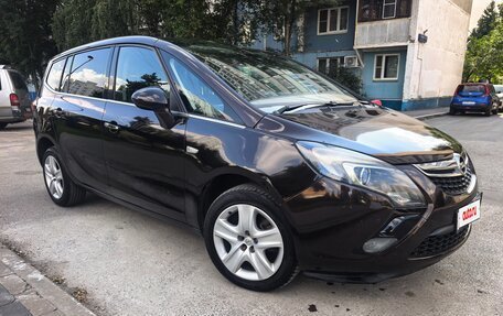 Opel Zafira C рестайлинг, 2013 год, 820 000 рублей, 14 фотография