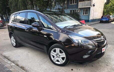 Opel Zafira C рестайлинг, 2013 год, 820 000 рублей, 16 фотография