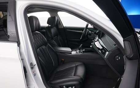 BMW 5 серия, 2020 год, 4 199 896 рублей, 8 фотография