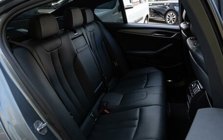 BMW 5 серия, 2019 год, 3 600 000 рублей, 10 фотография