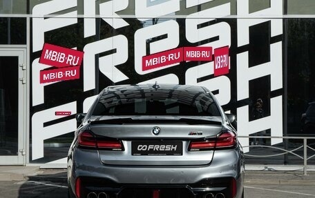 BMW 5 серия, 2019 год, 3 600 000 рублей, 4 фотография