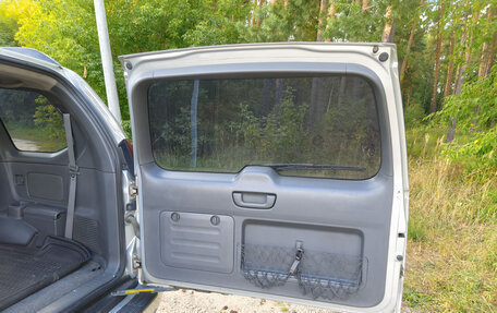 Toyota Land Cruiser Prado 120, 2008 год, 2 600 000 рублей, 7 фотография