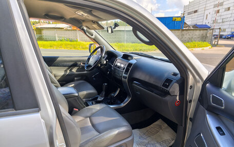 Toyota Land Cruiser Prado 120, 2008 год, 2 600 000 рублей, 9 фотография