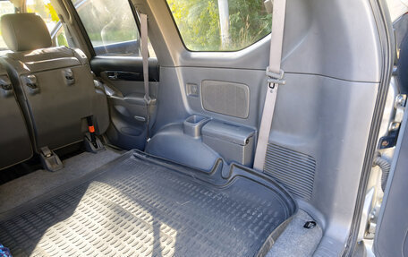 Toyota Land Cruiser Prado 120, 2008 год, 2 600 000 рублей, 16 фотография