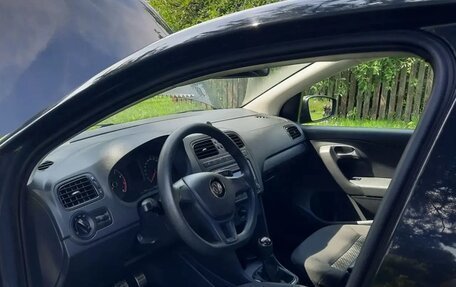 Volkswagen Polo VI (EU Market), 2017 год, 1 300 000 рублей, 9 фотография