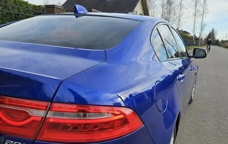 Jaguar XE I рестайлинг, 2017 год, 1 400 000 рублей, 11 фотография
