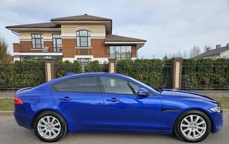 Jaguar XE I рестайлинг, 2017 год, 1 400 000 рублей, 10 фотография