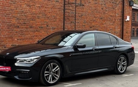 BMW 7 серия, 2018 год, 2 890 000 рублей, 2 фотография