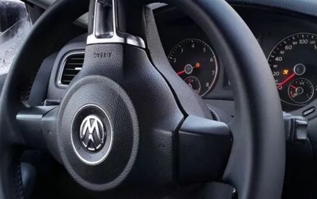 Volkswagen Jetta VII, 2012 год, 950 000 рублей, 3 фотография