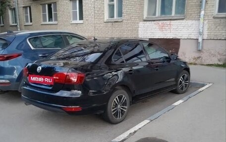 Volkswagen Jetta VII, 2012 год, 950 000 рублей, 2 фотография