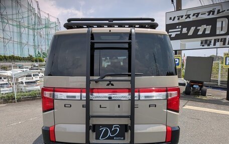 Mitsubishi Delica D:5 I, 2023 год, 2 450 000 рублей, 6 фотография