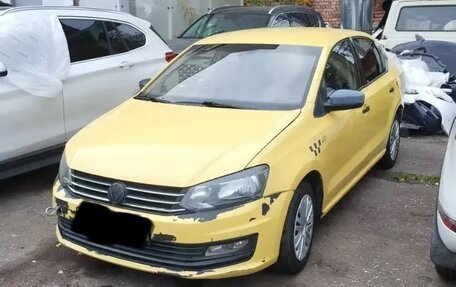 Volkswagen Polo VI (EU Market), 2019 год, 380 000 рублей, 3 фотография