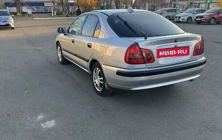 Mitsubishi Carisma I, 2002 год, 240 000 рублей, 3 фотография