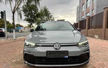 Volkswagen Golf VIII, 2023 год, 1 915 005 рублей, 5 фотография
