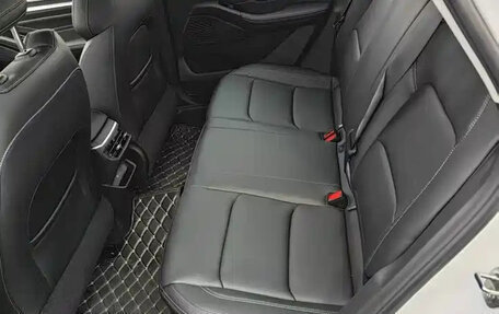 Geely Emgrand, 2023 год, 1 090 999 рублей, 14 фотография