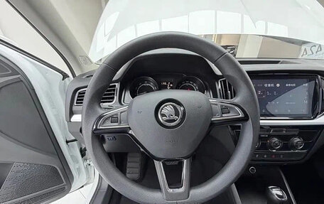 Skoda Kamiq I, 2023 год, 1 950 000 рублей, 11 фотография