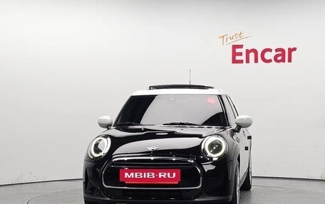 MINI Hatch, 2022 год, 2 000 000 рублей, 2 фотография