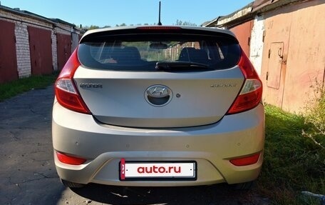 Hyundai Solaris II рестайлинг, 2011 год, 620 000 рублей, 8 фотография