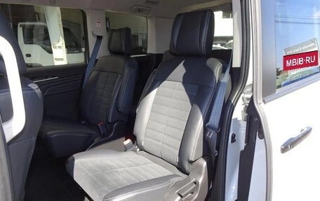 Mitsubishi Delica D:5 I, 2023 год, 2 690 000 рублей, 13 фотография