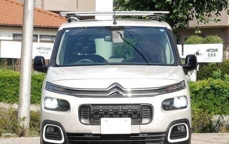 Citroen Berlingo III, 2022 год, 1 398 911 рублей, 2 фотография
