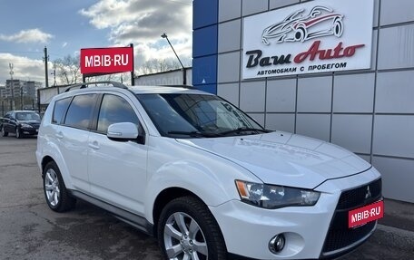 Mitsubishi Outlander III рестайлинг 3, 2011 год, 1 097 000 рублей, 1 фотография