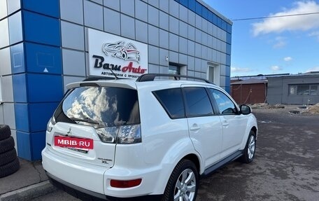 Mitsubishi Outlander III рестайлинг 3, 2011 год, 1 097 000 рублей, 3 фотография