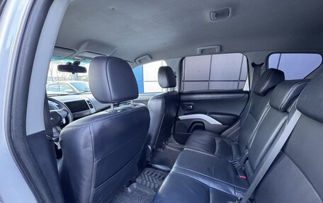 Mitsubishi Outlander III рестайлинг 3, 2011 год, 1 097 000 рублей, 12 фотография