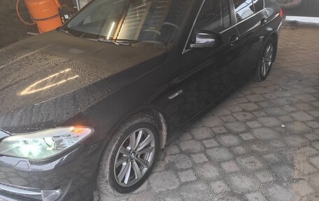 BMW 5 серия, 2012 год, 1 800 000 рублей, 3 фотография