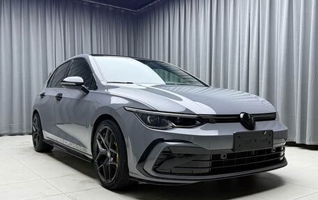 Volkswagen Golf VIII, 2022 год, 1 570 000 рублей, 3 фотография