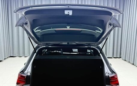 Volkswagen Golf VIII, 2022 год, 1 570 000 рублей, 18 фотография