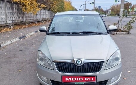 Skoda Fabia II, 2012 год, 700 000 рублей, 1 фотография