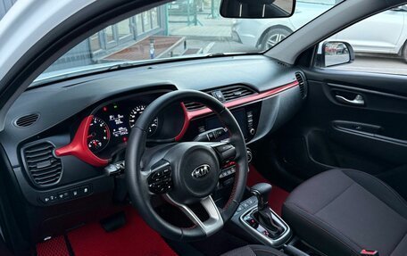 KIA Rio IV, 2021 год, 1 630 000 рублей, 10 фотография