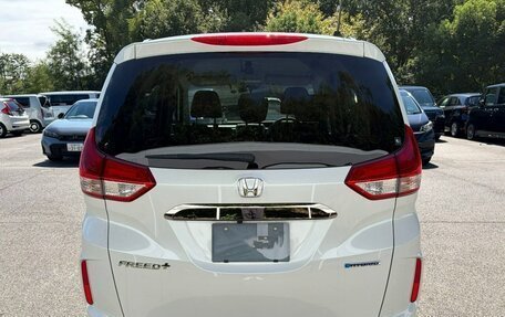 Honda Freed II, 2021 год, 1 810 000 рублей, 8 фотография
