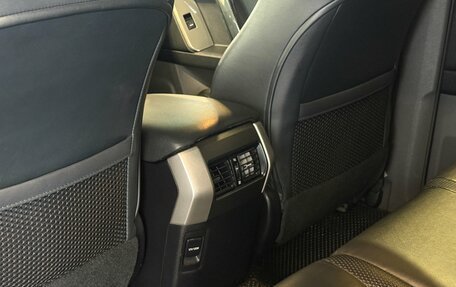 Toyota Land Cruiser Prado 150 рестайлинг, 2011 год, 2 695 000 рублей, 24 фотография