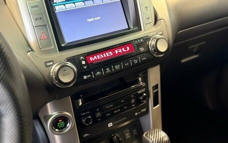 Toyota Land Cruiser Prado 150 рестайлинг, 2011 год, 2 695 000 рублей, 19 фотография