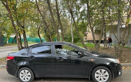 KIA Rio III рестайлинг, 2015 год, 995 000 рублей, 5 фотография