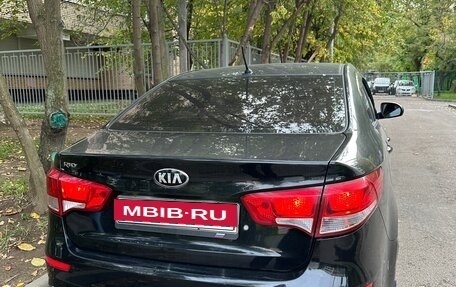 KIA Rio III рестайлинг, 2015 год, 995 000 рублей, 6 фотография