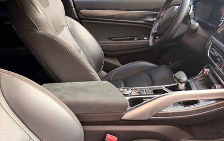 Geely Tugella FY11, 2023 год, 2 850 000 рублей, 6 фотография