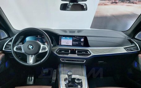 BMW X7, 2021 год, 10 900 000 рублей, 3 фотография