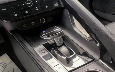 Hyundai Elantra, 2023 год, 1 750 000 рублей, 17 фотография