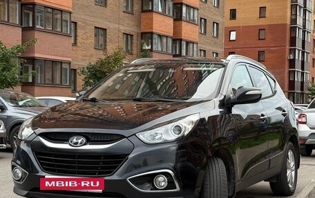 Hyundai ix35 I рестайлинг, 2011 год, 960 000 рублей, 2 фотография