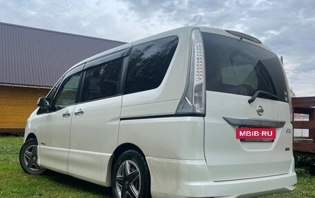 Nissan Serena IV, 2013 год, 1 390 000 рублей, 2 фотография