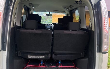 Nissan Serena IV, 2013 год, 1 390 000 рублей, 15 фотография