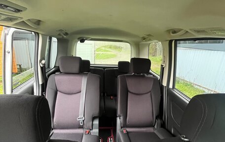 Nissan Serena IV, 2013 год, 1 390 000 рублей, 11 фотография