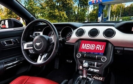 Ford Mustang VI рестайлинг, 2016 год, 2 290 000 рублей, 11 фотография