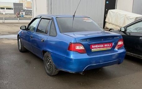 Daewoo Nexia I рестайлинг, 2008 год, 100 000 рублей, 5 фотография
