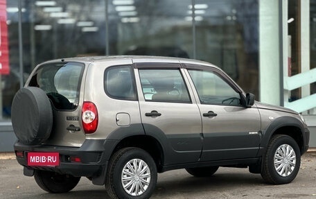 Chevrolet Niva I рестайлинг, 2018 год, 779 000 рублей, 7 фотография