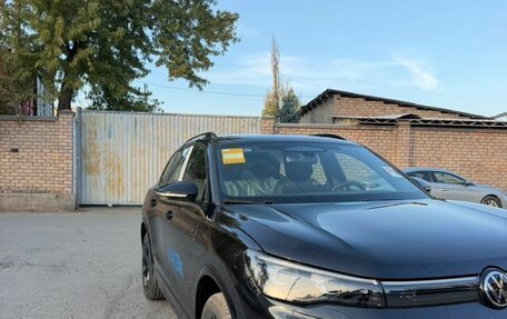 Volkswagen Tiguan, 2026 год, 4 800 000 рублей, 14 фотография